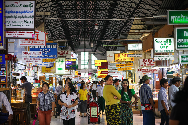 Bogyoke Market, Yangon