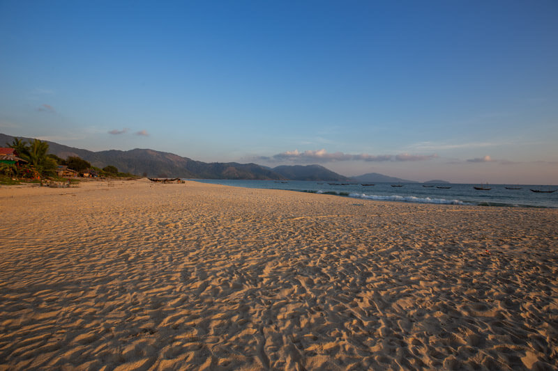 Thuan An Beach, incantevole spiaggia a 15 km da Huè (Vietnam)