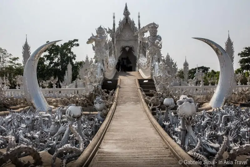 White temple - Chiang Rai © Gabriele Stoia - In Asia Travel