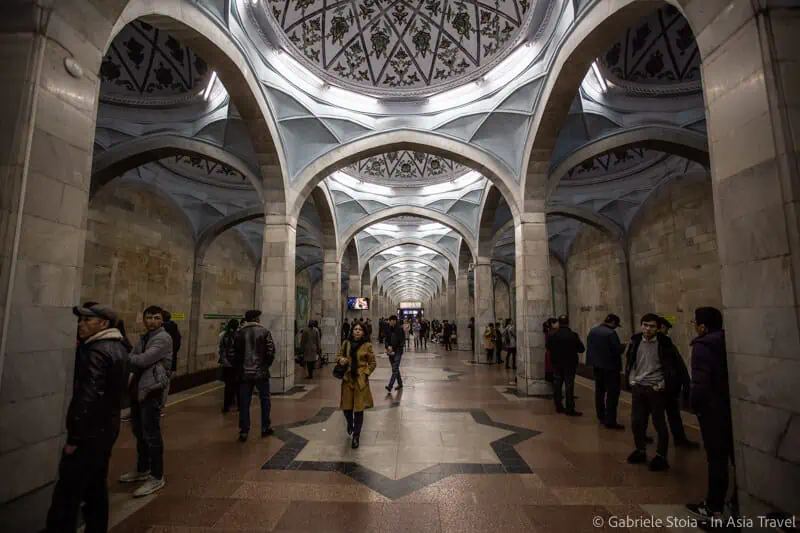 Le meraviglie architettoniche della Metropolitana di Tashkent